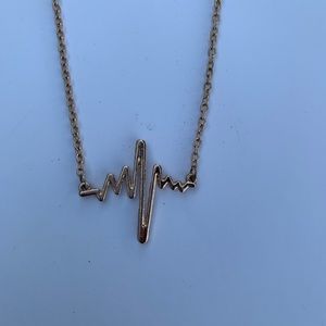 ‘heartbeats’ necklace